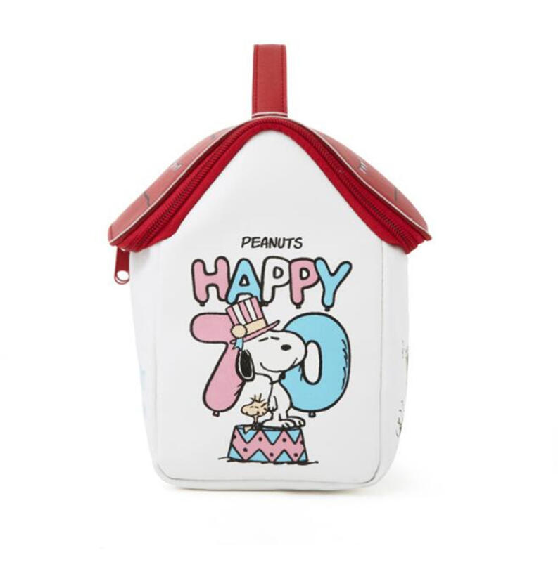 Snoopy Doghouse Shape Handheld - Travel Accessories Toiletries 评论和价格