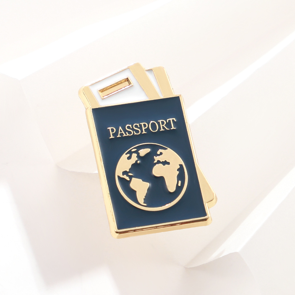 Passport Plane Earth Adventure - Qantas Travel Accessories 评论和价格