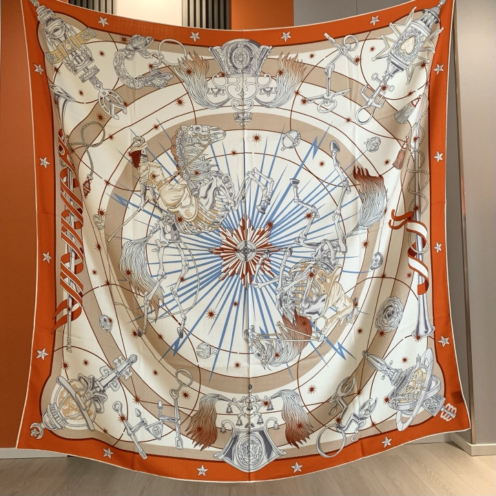Luxury Brand Scarf Large Silk  - Travel Accessories Bag For Women 评论和价格