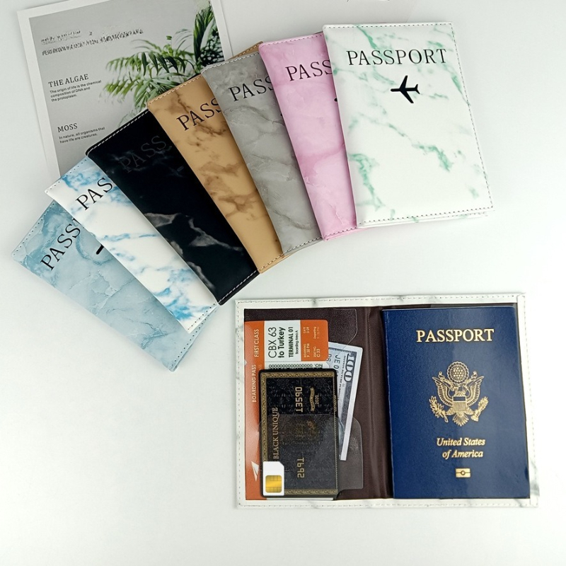 PU Leather Passport Cover Simp - Qantas Travel Accessories 评论和价格