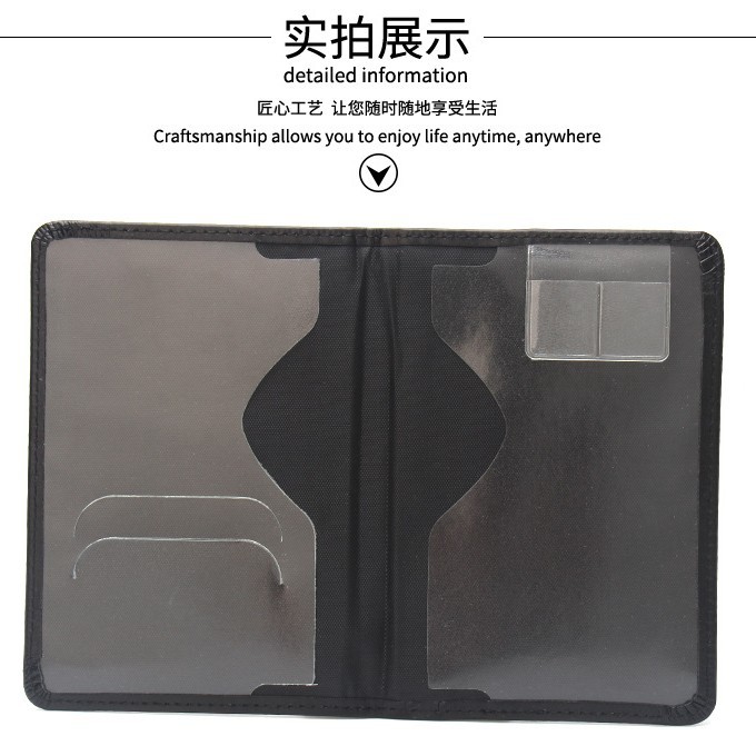 High End Leather Passport Hold - Qantas Travel Accessories 评论和价格