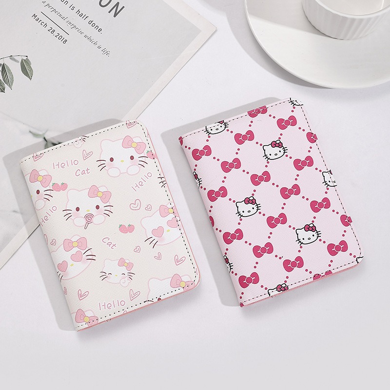 Hello Kitty Women Passport Cov - Qantas Travel Accessories 评论和价格